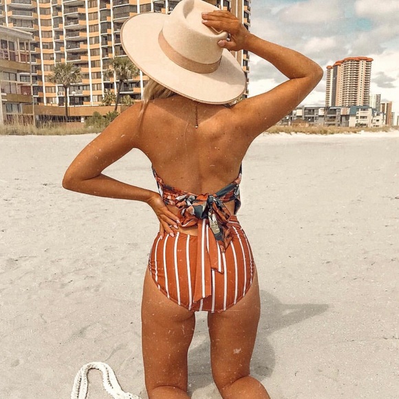 Albion Fit Swimsuit - Picture 5 of 5